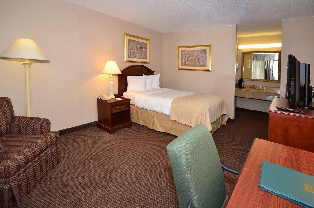 Quality Inn Exit 4 Clarksville Luaran gambar